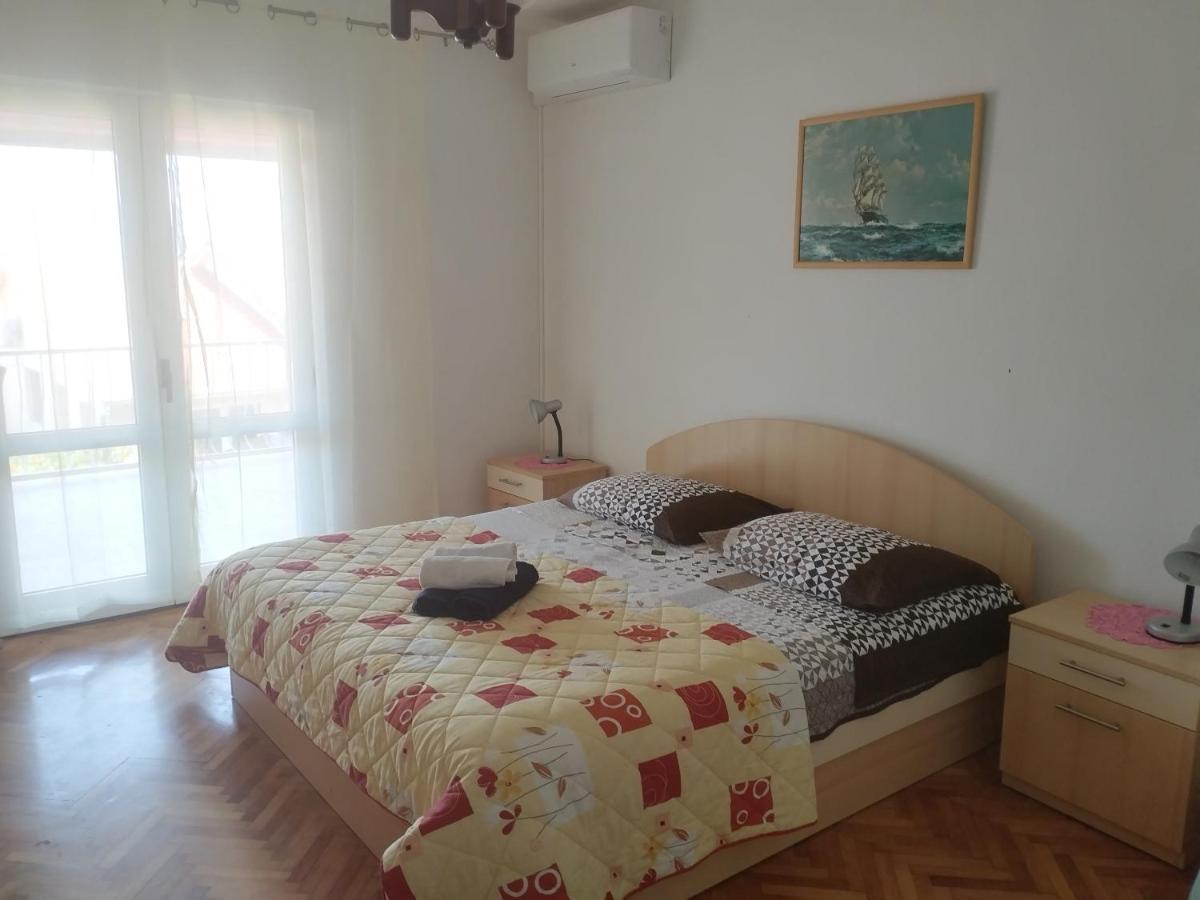 Apartments Piko2 Jelsa  Extérieur photo
